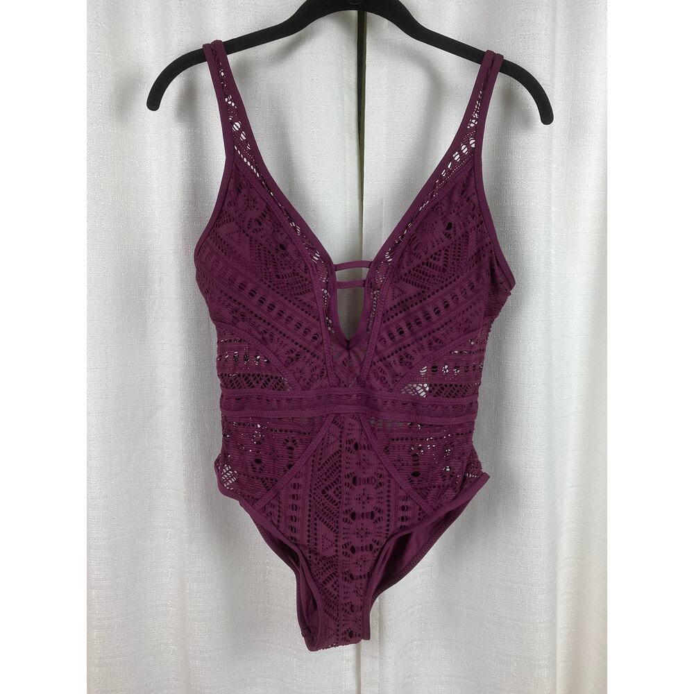 Becca by Rebecca Virtue Color Play Purple Crochet Lace Illusion Swimsuit Sz.S - Picture 4 of 16